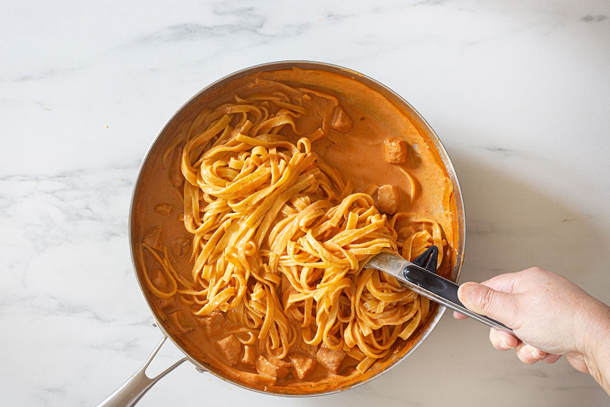 Spicy Chicken Chipotle Pasta Recipe