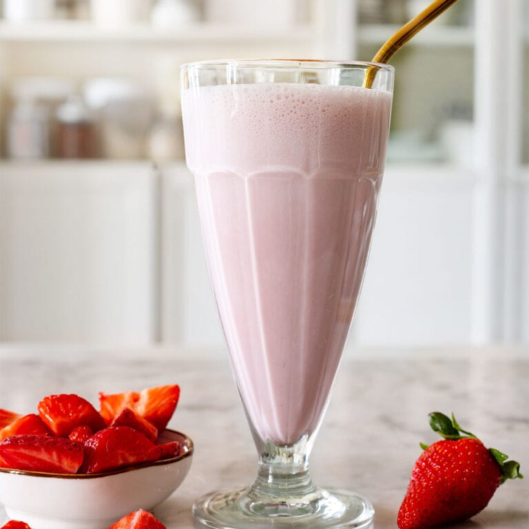 Licuado de Fresa (strawberry smoothie)