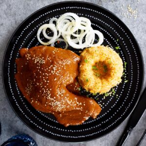 Mole con pollo recipe.